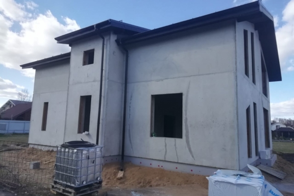 Проект дома и результат после возведения в 2019 г. ABG 239 м2