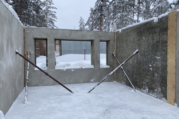 Зимний монтаж бетонных домокомплектов с электропрогревом – есть ли ограничения по температуре?