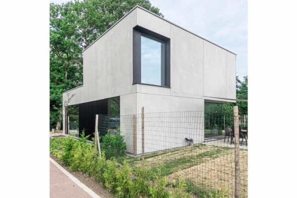 Частный дом из бетонных панелей в стиле современный скандинавский минимализм по финской технологии